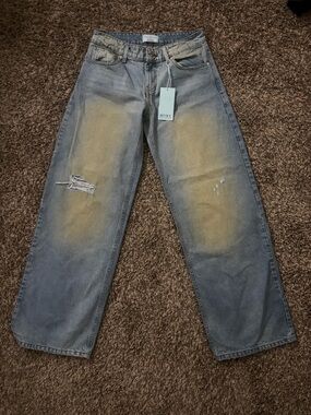 Re/Done Men’s Washed Blue Straight-Leg Jeans with Yellow Fade